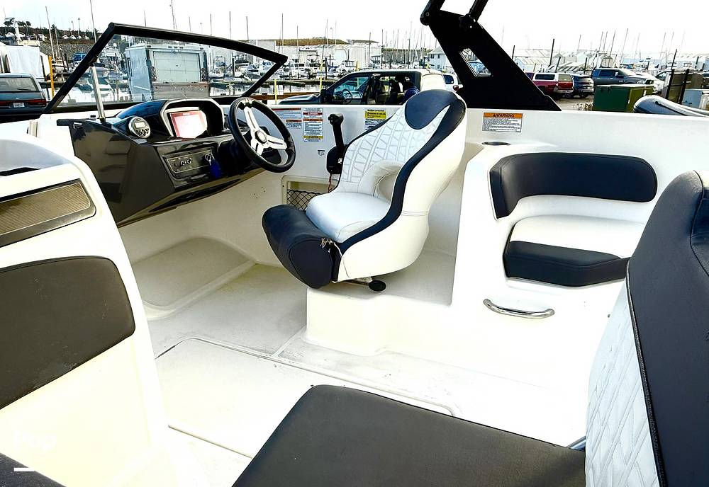 Slide: The Image of Bayliner VR6 OB 2020 - 27