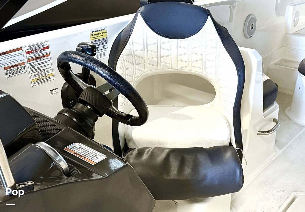 Slide: The Image of Bayliner VR6 OB 2020 - 33
