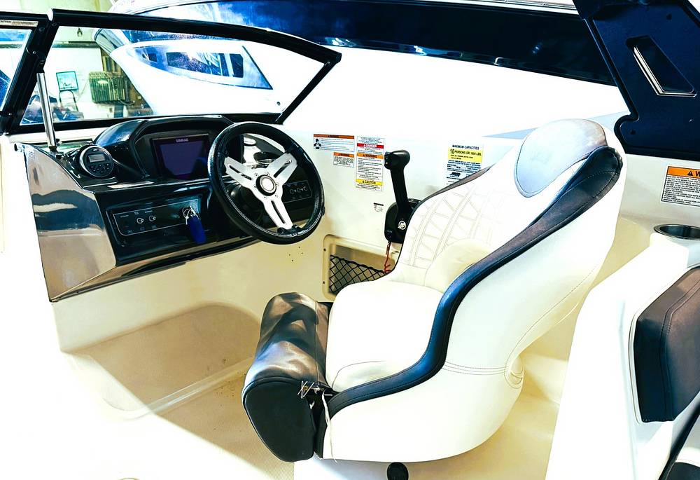 Slide: The Image of Bayliner VR6 OB 2020 - 40