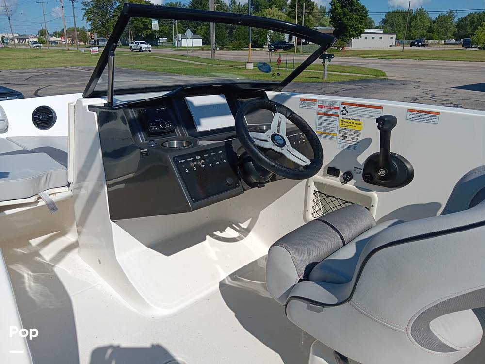 Slide: The Image of Bayliner VR6 OB 2022 - 14545832