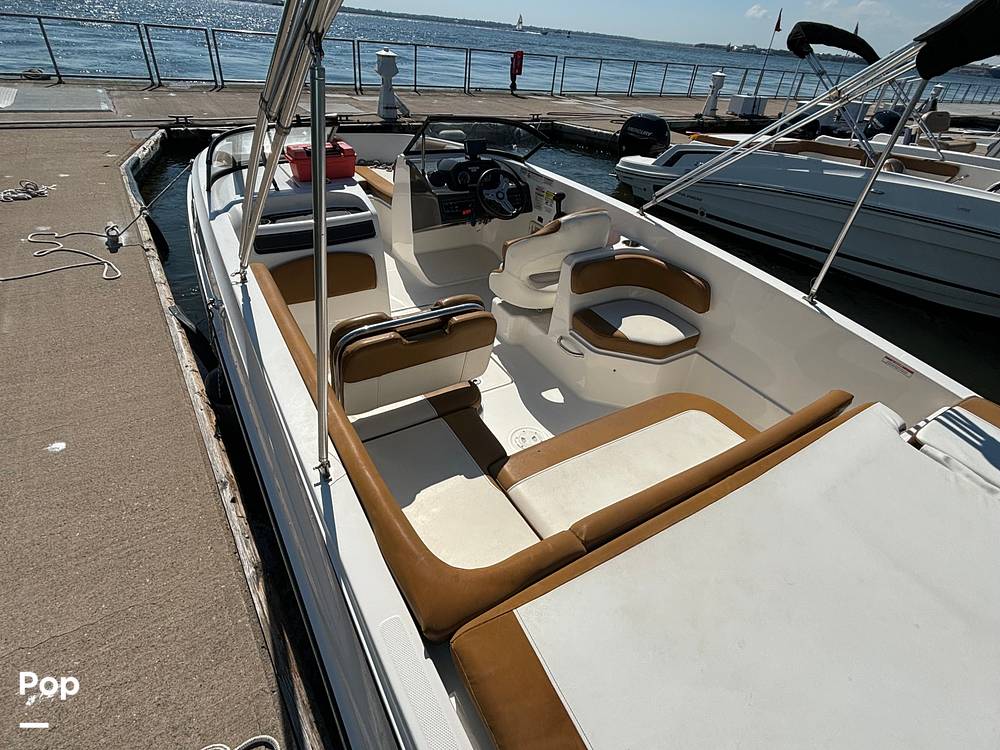 Slide: The Image of Bayliner VR6 OB 2022 - 14813930