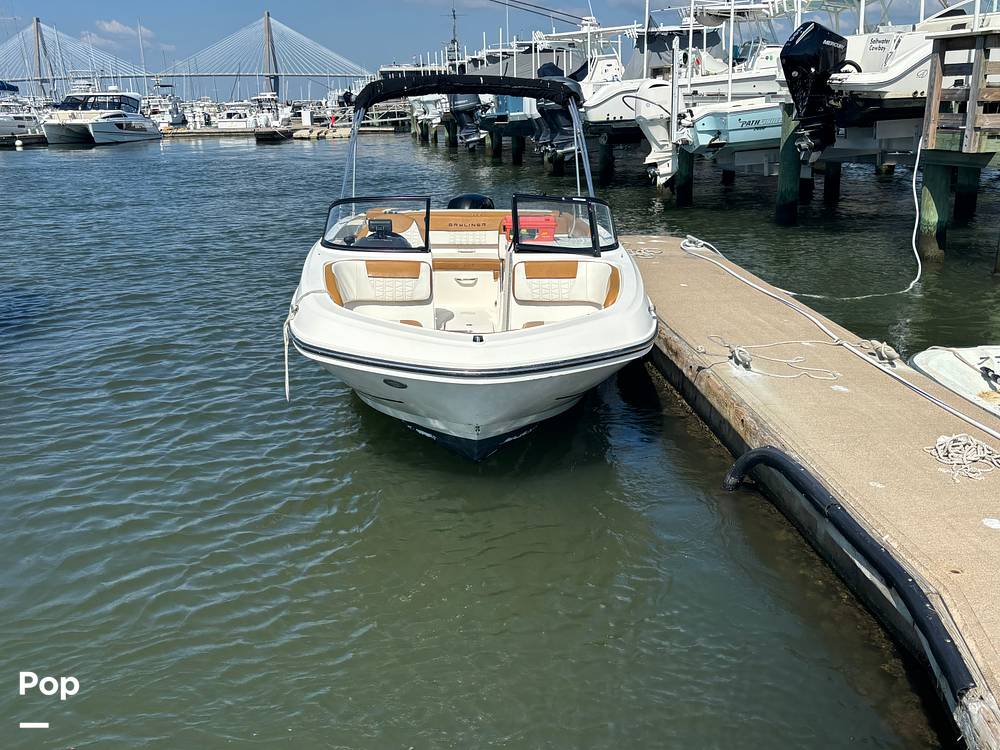 Slide: The Image of Bayliner VR6 OB 2022 - 14813934