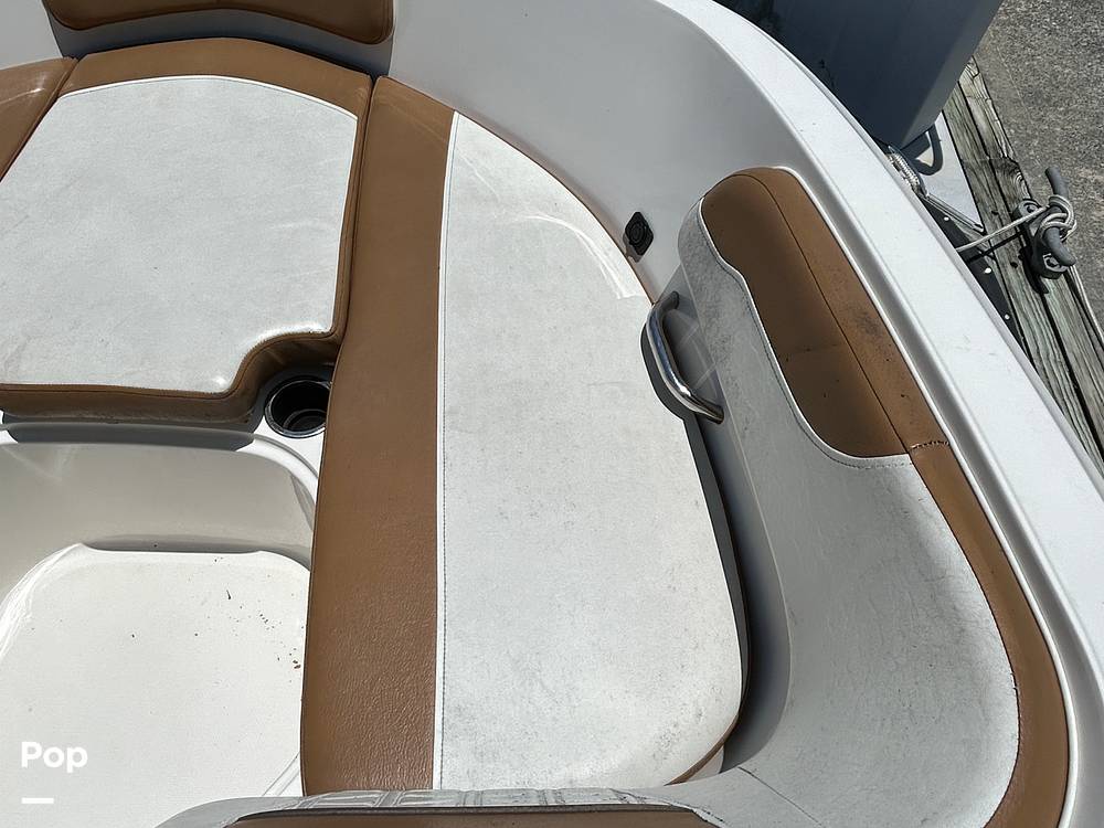 Slide: The Image of Bayliner VR6 OB 2022 - 15