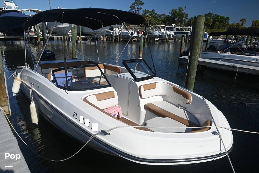 Slide: The Image of Bayliner VR6 OB 2022 - 15398883