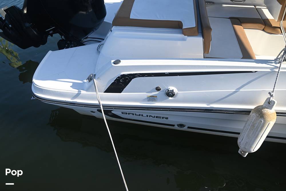 Slide: The Image of Bayliner VR6 OB 2022 - 15398888
