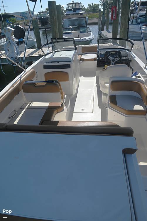 Slide: The Image of Bayliner VR6 OB 2022 - 15398895