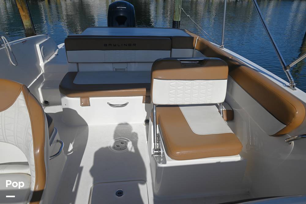 Slide: The Image of Bayliner VR6 OB 2022 - 15398910