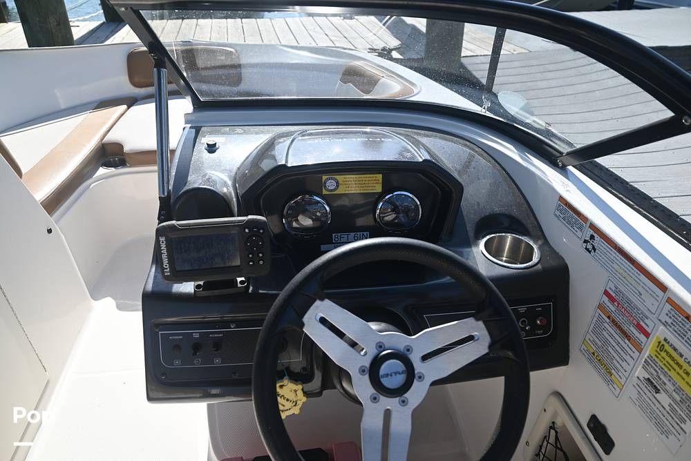 Slide: The Image of Bayliner VR6 OB 2022 - 15398912