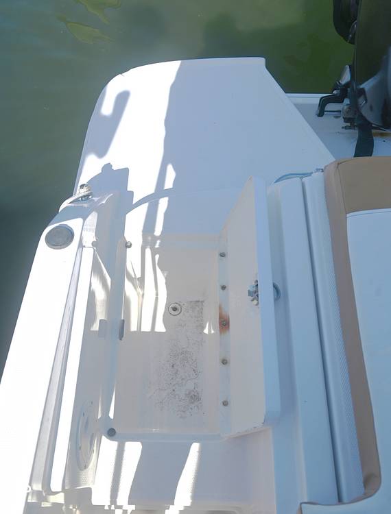 Slide: The Image of Bayliner VR6 OB 2022 - 15398926