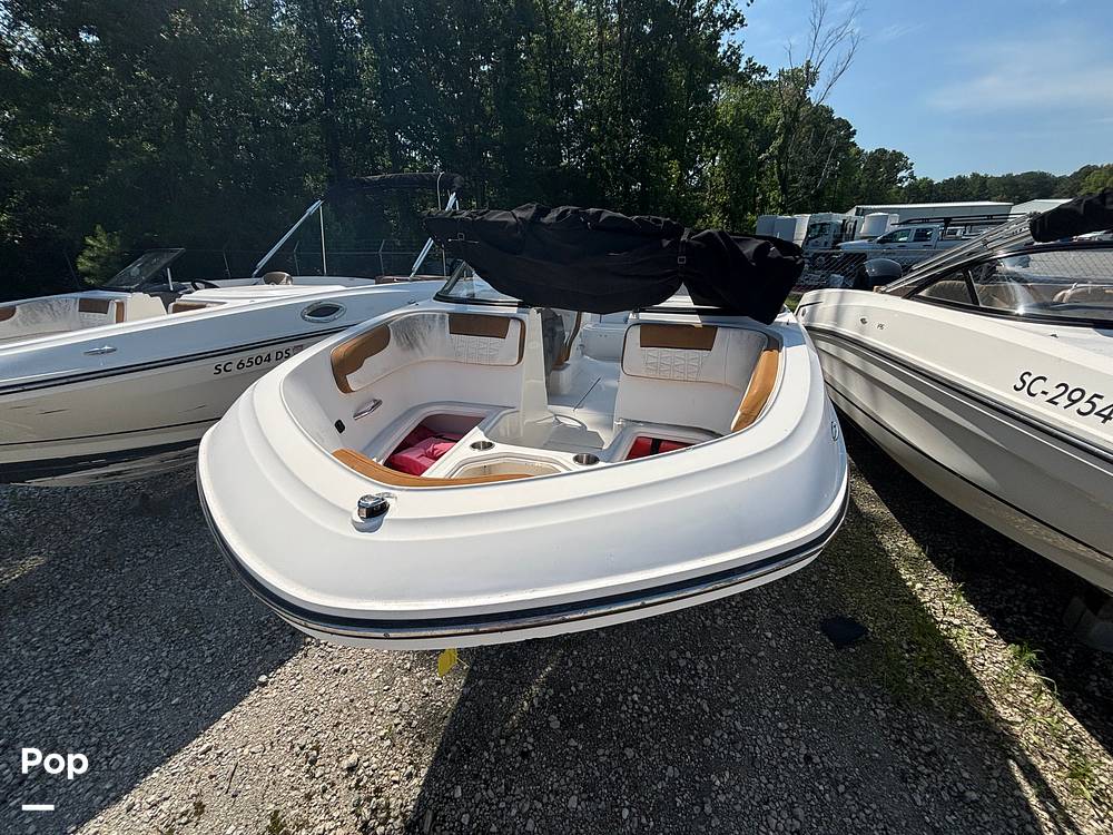 Slide: The Image of Bayliner VR6 OB 2022 - 15602933