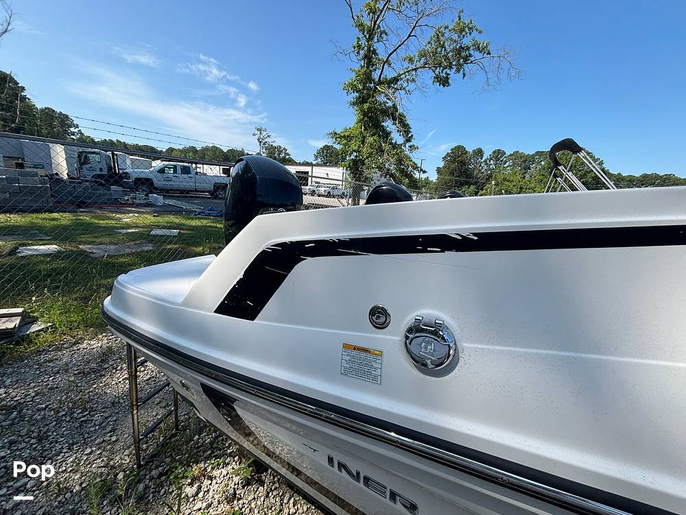 Slide: The Image of Bayliner VR6 OB 2022 - 15602944