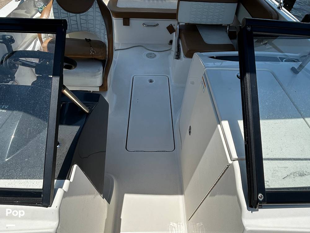 Slide: The Image of Bayliner VR6 OB 2022 - 18