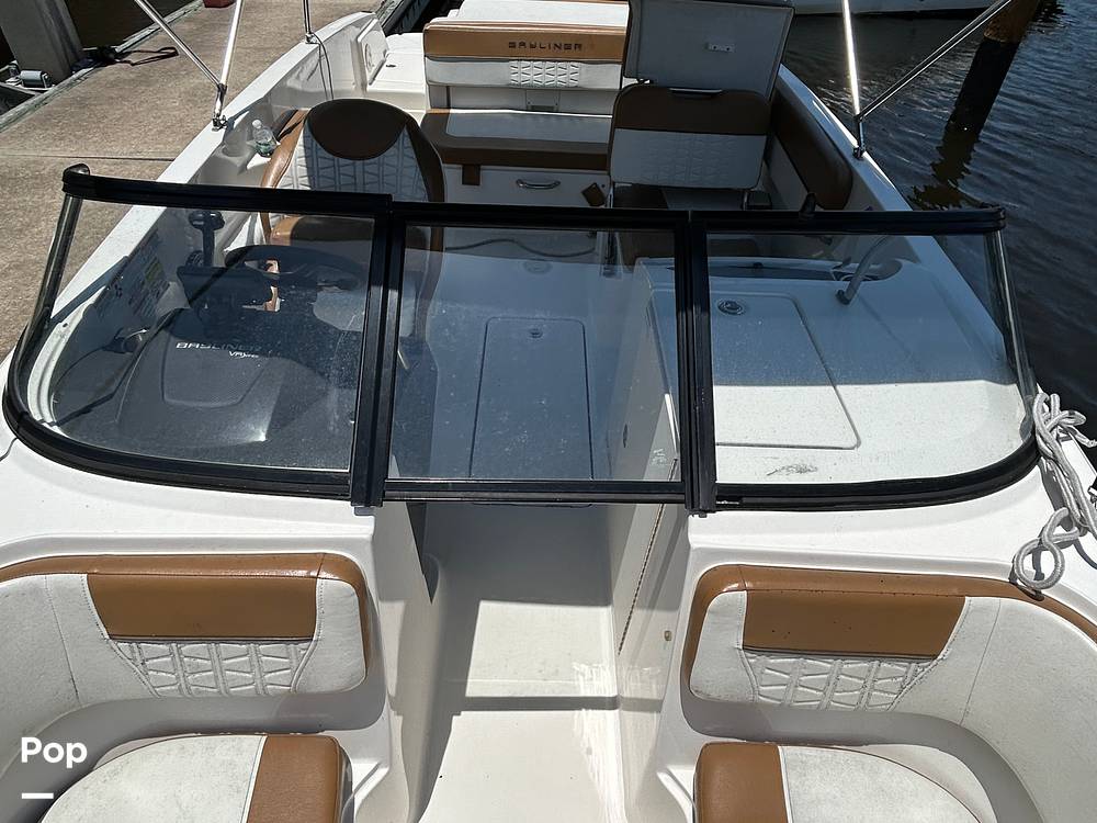 Slide: The Image of Bayliner VR6 OB 2022 - 19