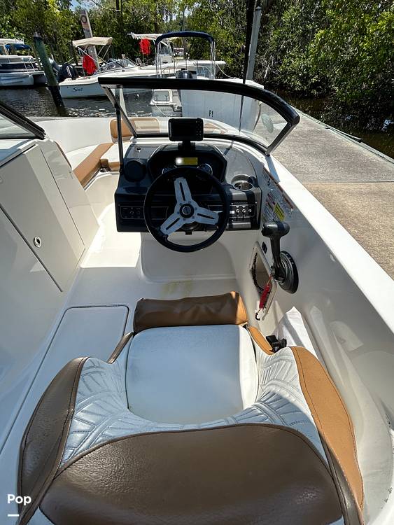 Slide: The Image of Bayliner VR6 OB 2022 - 20
