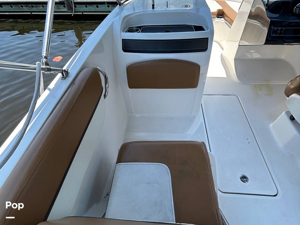Slide: The Image of Bayliner VR6 OB 2022 - 28