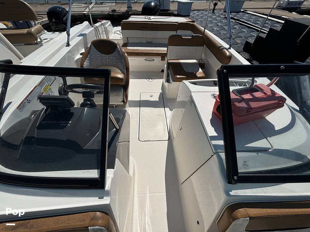 Slide: The Image of Bayliner VR6 OB 2022 - 14813970