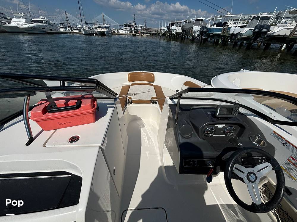 Slide: The Image of Bayliner VR6 OB 2022 - 14813968