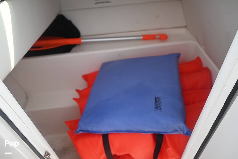 Slide: The Image of Bayliner VR6 OB 2023 - 15437211