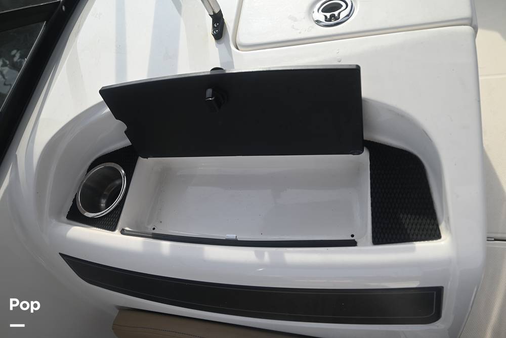 Slide: The Image of Bayliner VR6 OB 2023 - 15437213