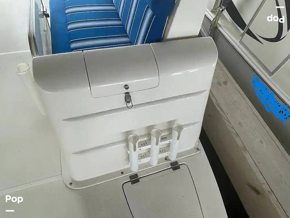 Slide: The Image of Live Wells/rod Holders - 26