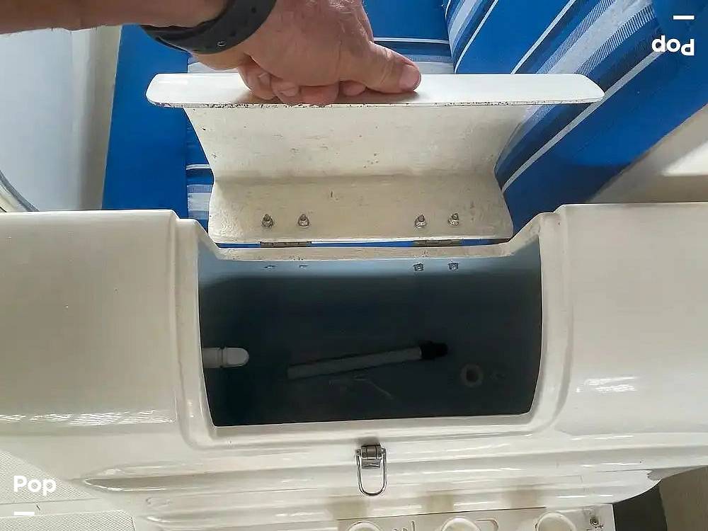 Slide: The Image of Beachcat 20' 2021 - 30