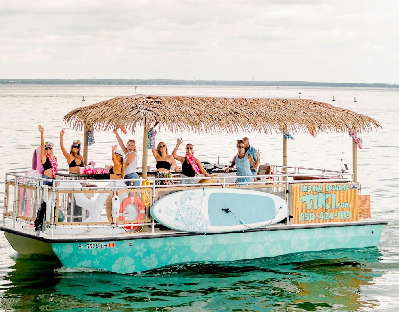 Slide: The Image of Beachcat 26 COI Tiki Boat 2022 - 5215958