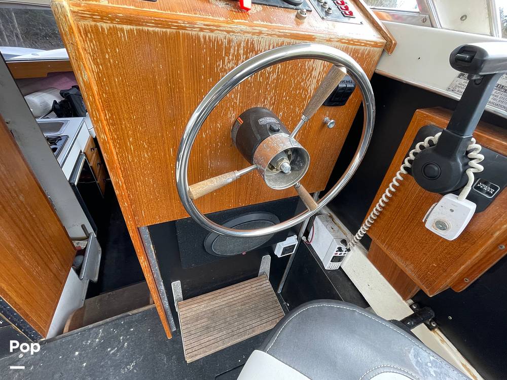 Slide: The Image of Bellboy LV 2520 1973 - 12101428