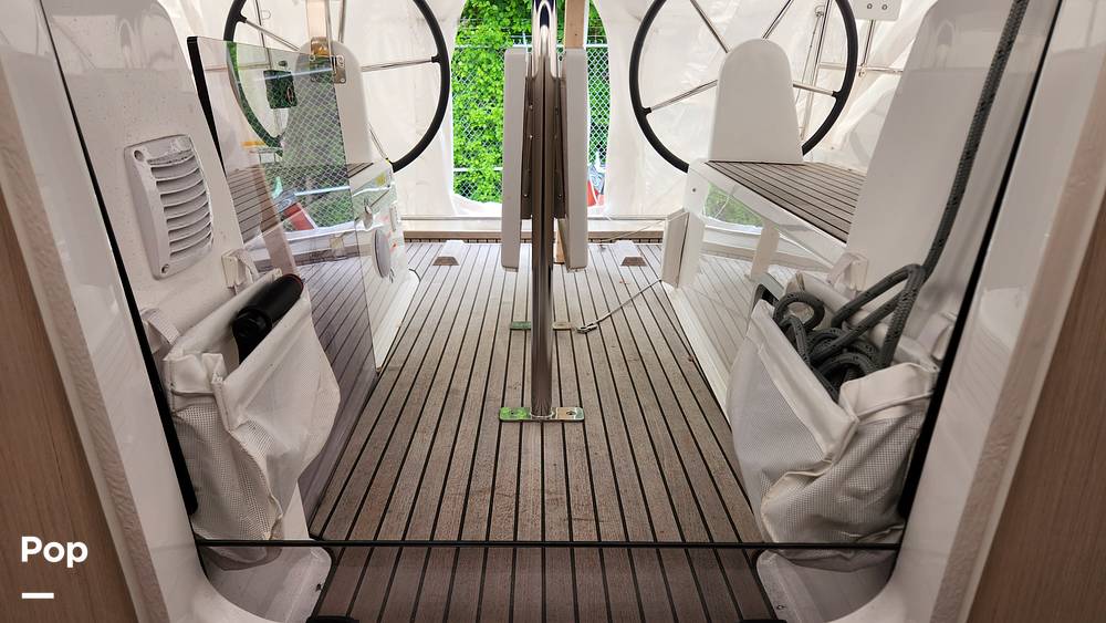 Slide: The Image of Beneteau 30.1 Oceanis 2023 - 14267350