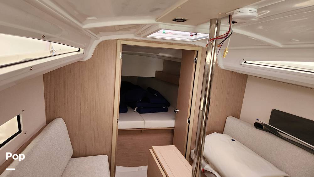 Slide: The Image of Beneteau 30.1 Oceanis 2023 - 14267355