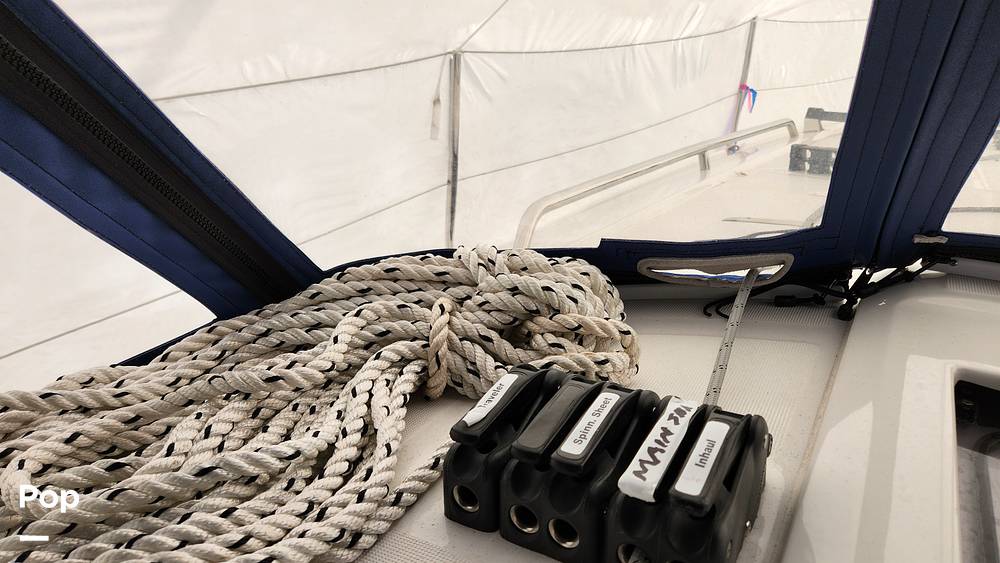 Slide: The Image of Beneteau 30.1 Oceanis 2023 - 14267377