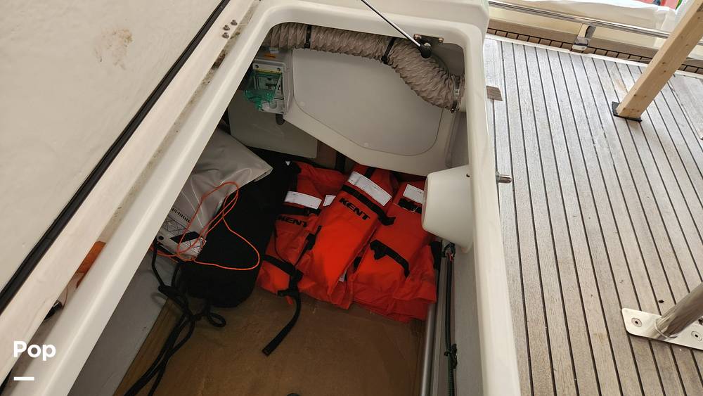 Slide: The Image of Beneteau 30.1 Oceanis 2023 - 14270244