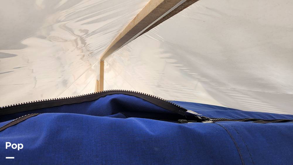 Slide: The Image of Beneteau 30.1 Oceanis 2023 - 14270250