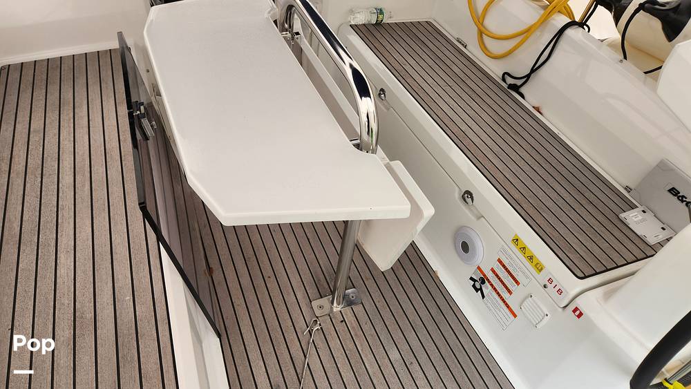 Slide: The Image of Beneteau 30.1 Oceanis 2023 - 14270251