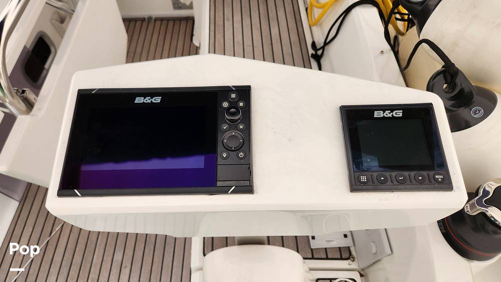 Slide: The Image of Beneteau 30.1 Oceanis 2023 - 14270254