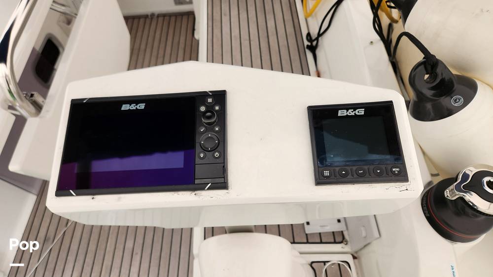 Slide: The Image of Beneteau 30.1 Oceanis 2023 - 14270259