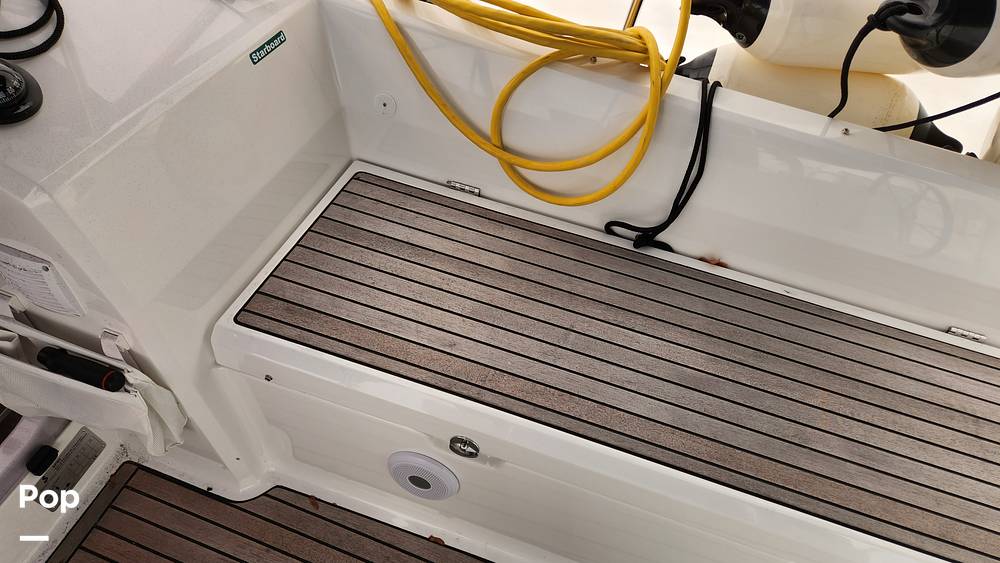 Slide: The Image of Beneteau 30.1 Oceanis 2023 - 14266967