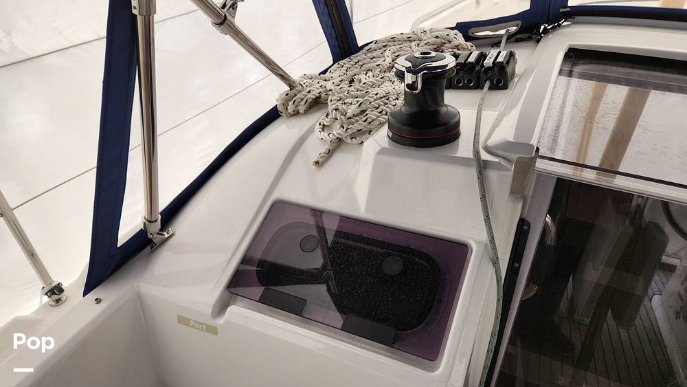 Slide: The Image of Beneteau 30.1 Oceanis 2023 - 14266974