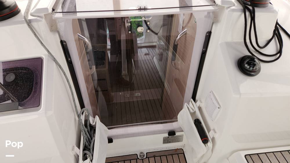 Slide: The Image of Beneteau 30.1 Oceanis 2023 - 14266975