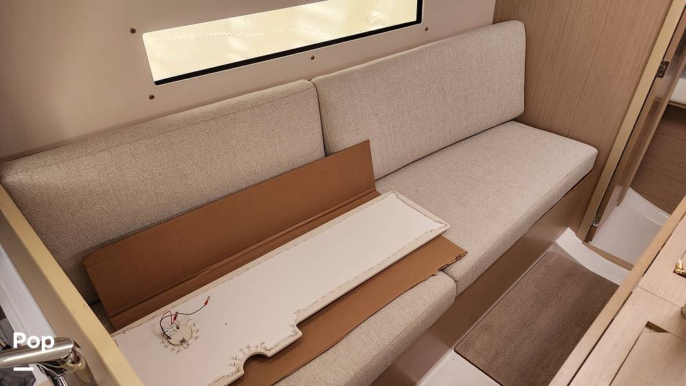 Slide: The Image of Beneteau 30.1 Oceanis 2023 - 14266994
