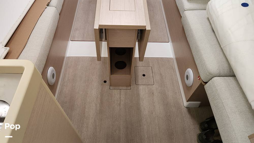 Slide: The Image of Beneteau 30.1 Oceanis 2023 - 14266995