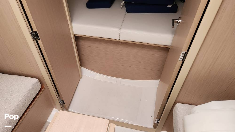 Slide: The Image of Beneteau 30.1 Oceanis 2023 - 14267001