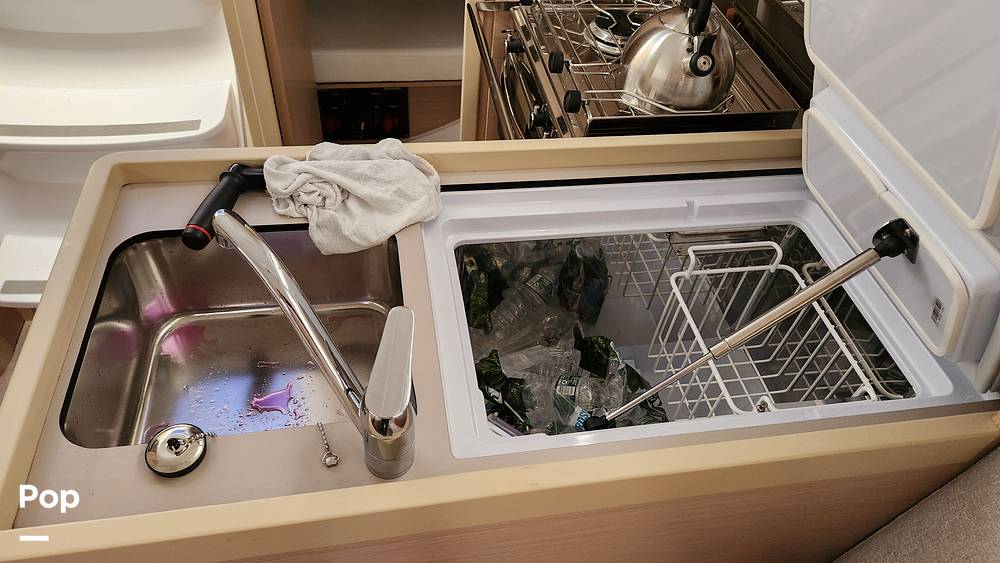 Slide: The Image of Beneteau 30.1 Oceanis 2023 - 14267336