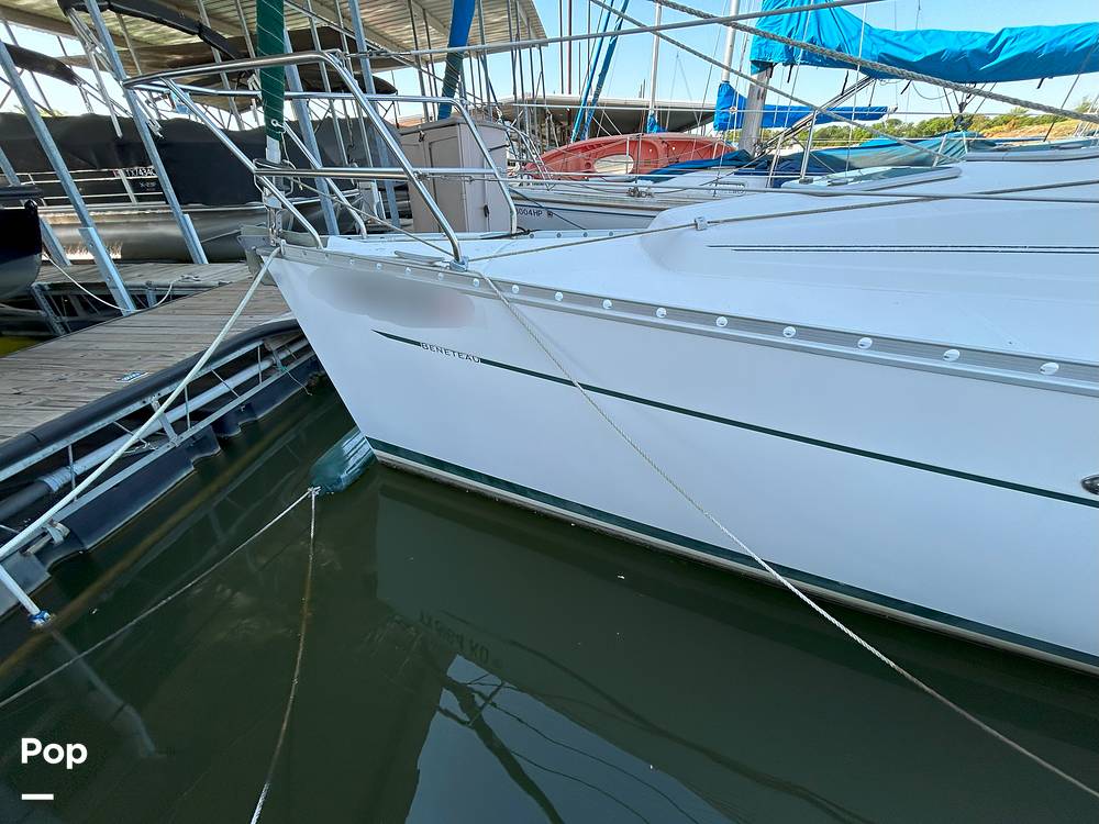 Slide: The Image of Beneteau 311 2004 - 15347608