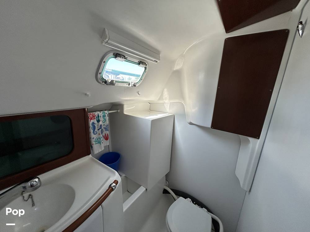 Slide: The Image of Beneteau 311 2004 - 15347585