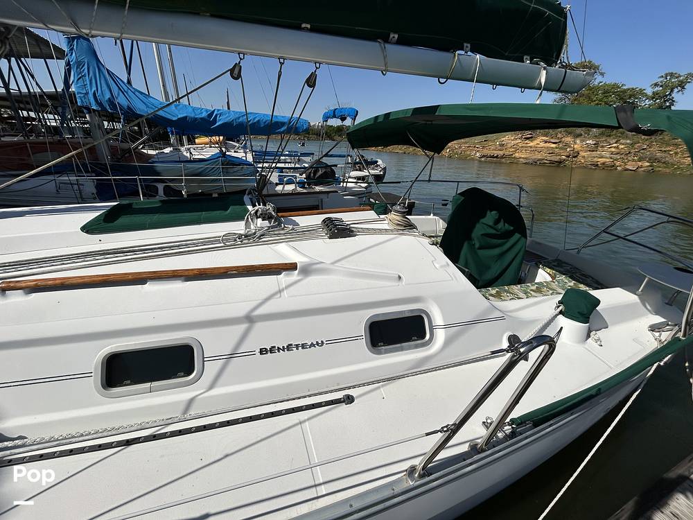 Slide: The Image of Beneteau 311 2004 - 15347611