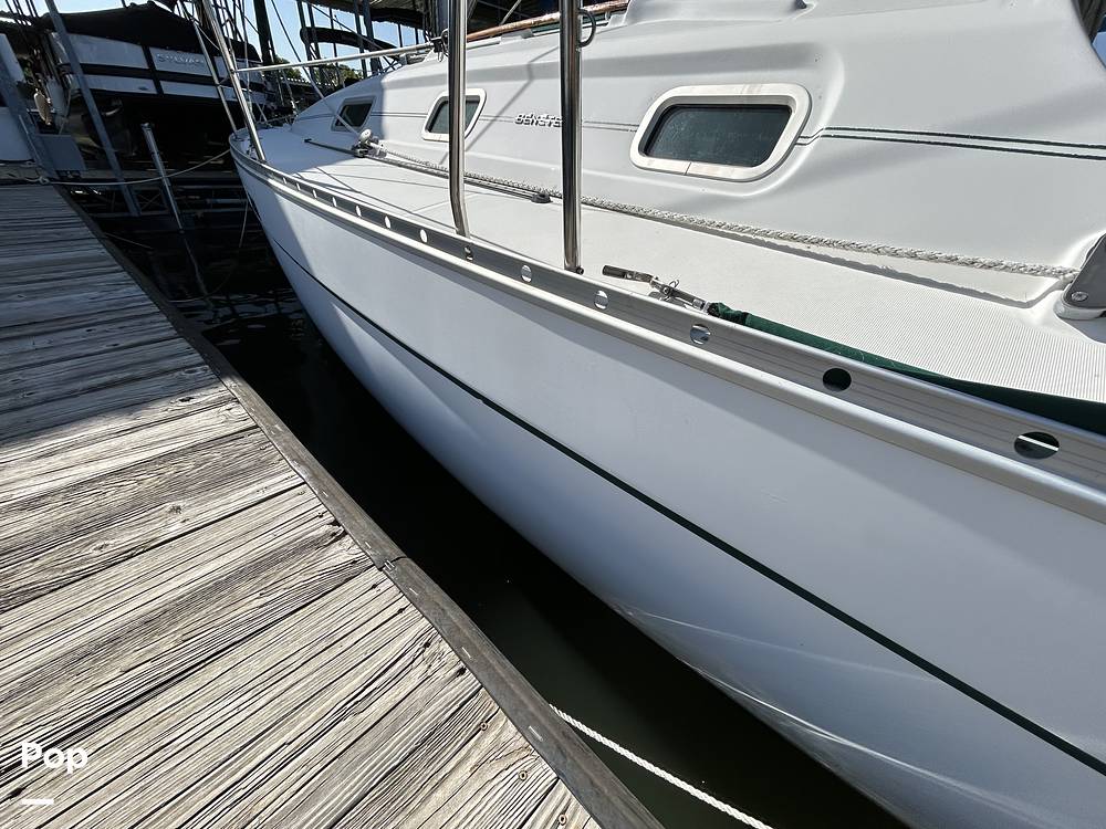 Slide: The Image of Beneteau 311 2004 - 15347613