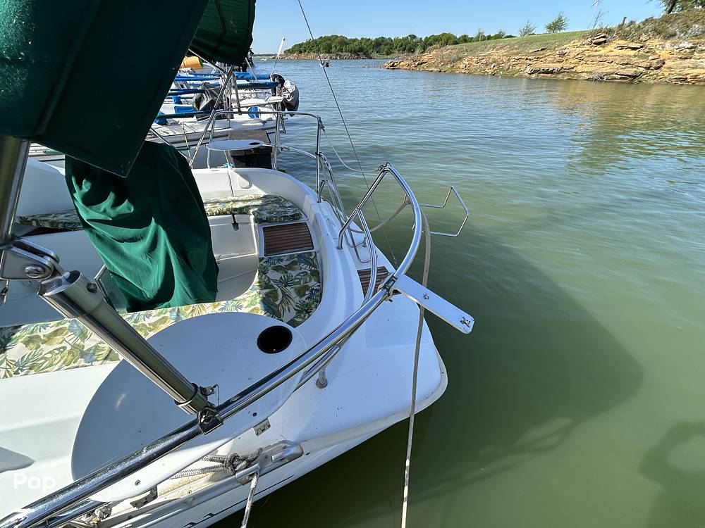 Slide: The Image of Beneteau 311 2004 - 15347616