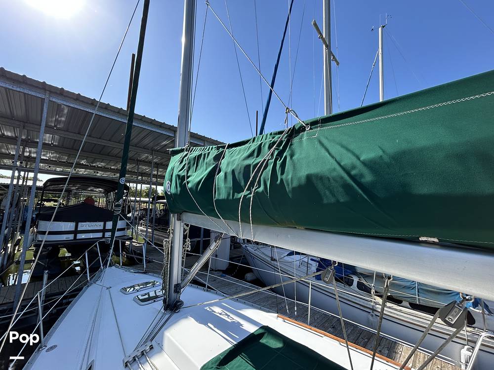 Slide: The Image of Beneteau 311 2004 - 15347641