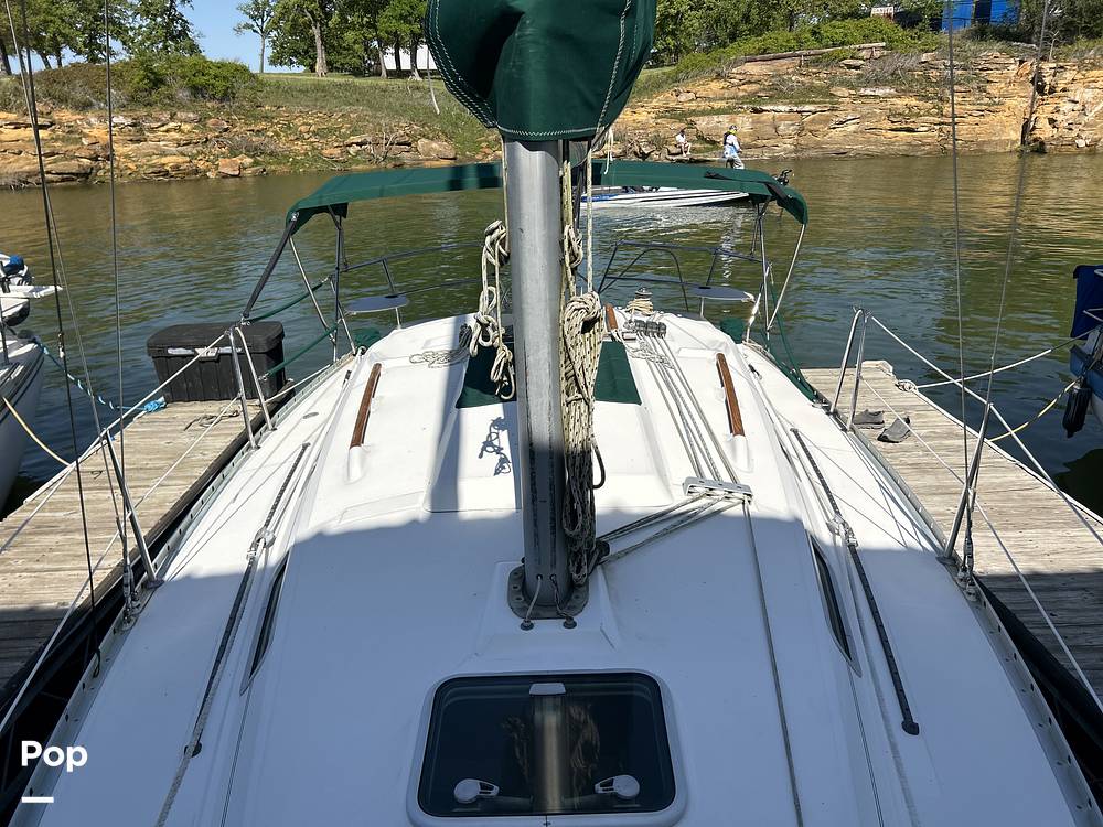 Slide: The Image of Beneteau 311 2004 - 15347668