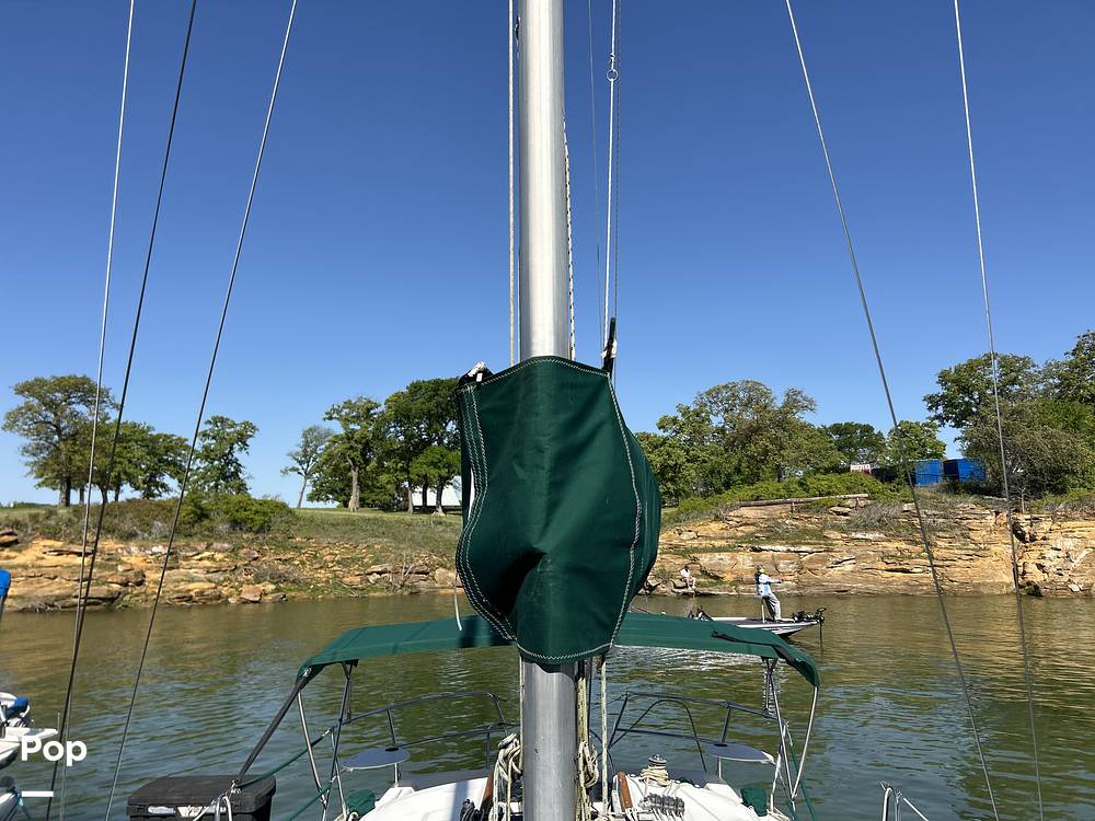 Slide: The Image of Beneteau 311 2004 - 15347669